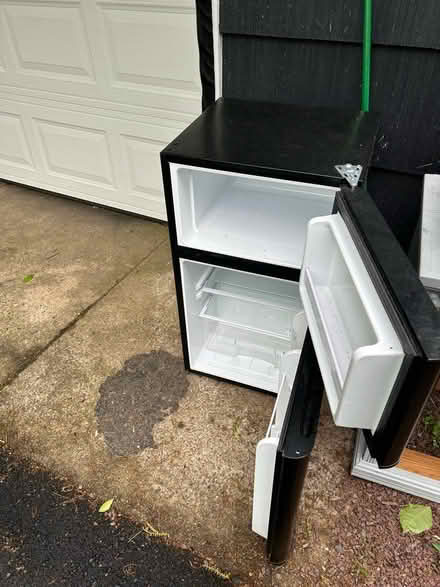 Photo of free Mini Fridge (Lambertville, NJ) #1