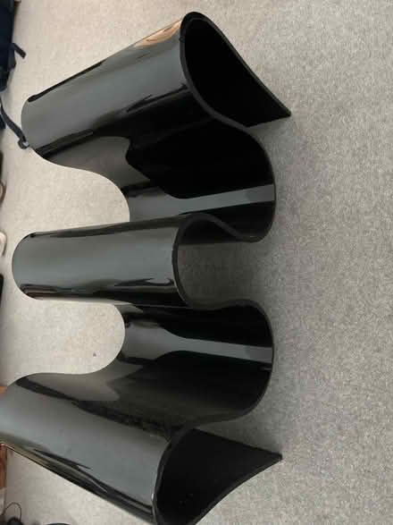 Photo of free Glass coffee table base (Roehampton SW15) #1