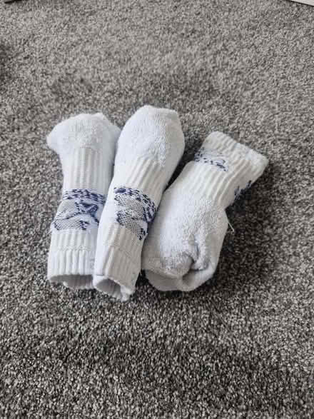 Photo of free 3x pairs of mens socks size 6-9 (West End LA3) #1