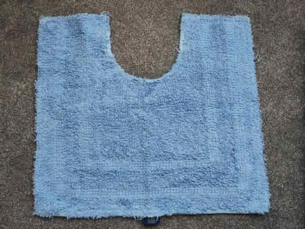 Photo of free 3 Used bath mats (Seven Kings, IG3, London) #1