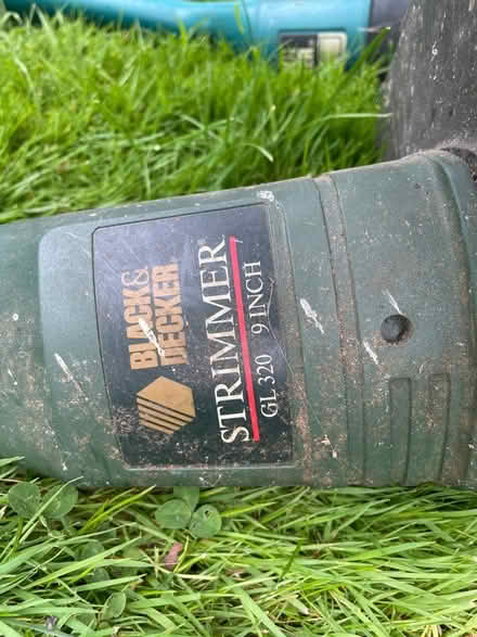 Photo of free 2 x electric strimmers (Gerrards Cross SL9) #4