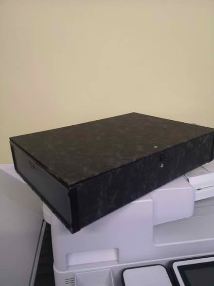 Photo of free A4 folders and other bits (Heelands MK13) #1