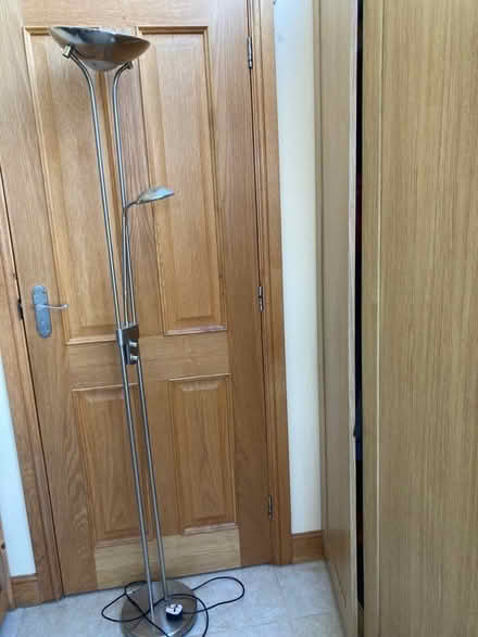 Photo of free Floor standing reading light and up light (Sennen TR19) #1