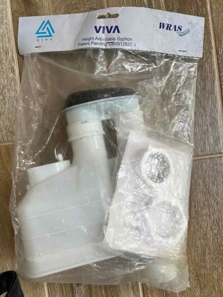 Photo of free Height adjustable syphon for loo cistern (Haylands Way MK41) #1