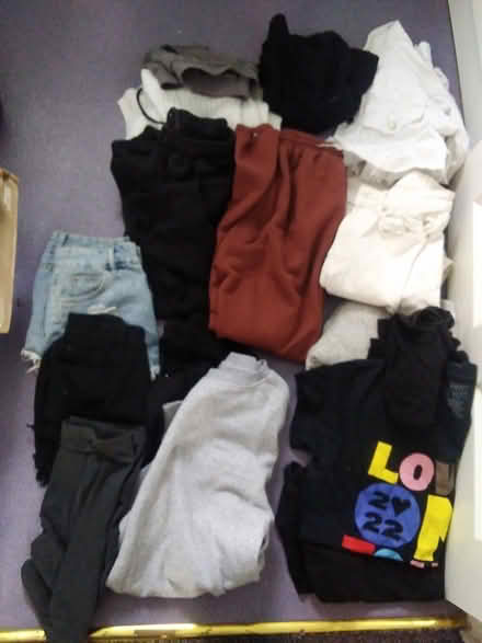 Photo of free Bundle of woman's clothes (Basingstoke RG21) #1