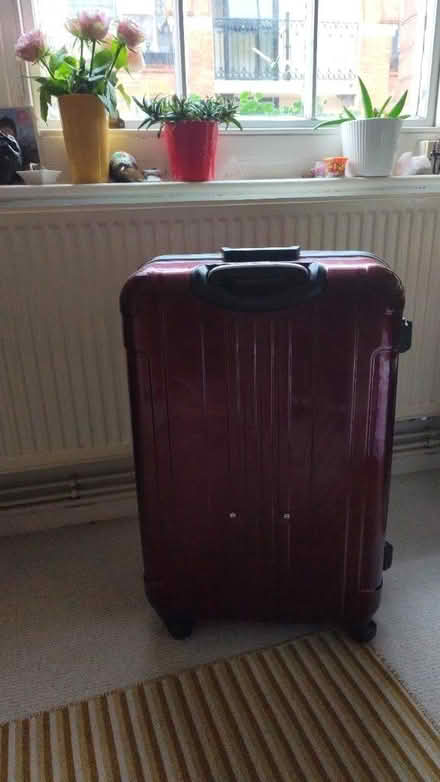 Photo of free Large suitcase (Stepney Green, E1) #4
