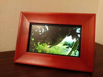 Photo of free Digital photo frame (Chesham HP5) #3