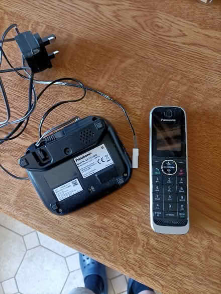 Photo of free Panasonic wireless with landline Answerphone (Chelsfield BR6) #1