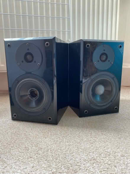 Photo of free YAMAHA bookshelf speaker (pair) (Hazel Grove SK7) #2