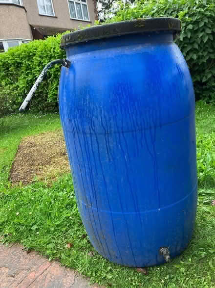 Photo of free Large water butt (Sidcup/New Eltham) #1