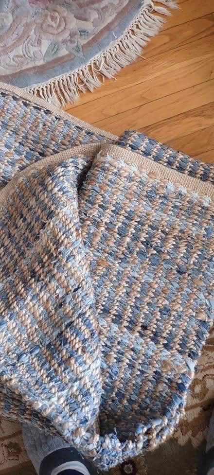 Photo of free 5x8 rug (Everett) #1