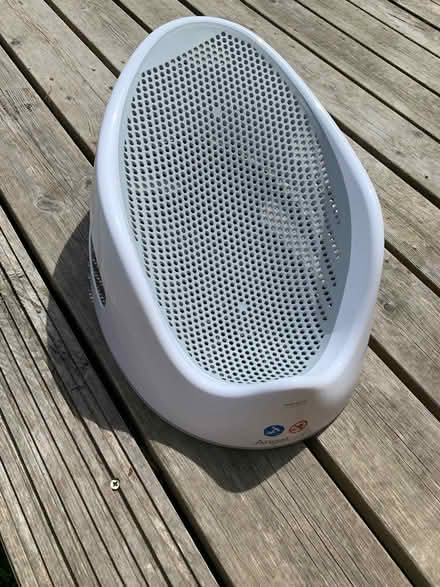 Photo of free Baby bath (TW18) #1