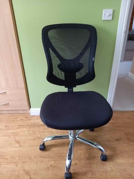 Photo of free Desk chair (Penarth CF64) #1