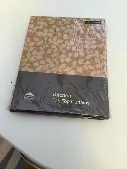 Photo of free Two pairs of curtains (Knowl Hill, Reading RG10) #1