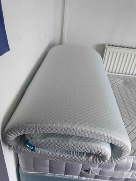 Photo of free memory foam single Mattress Topper (Buckland TQ12) #1