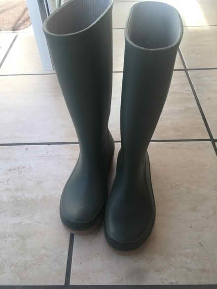 Photo of free green wellingtons (didcot) #1