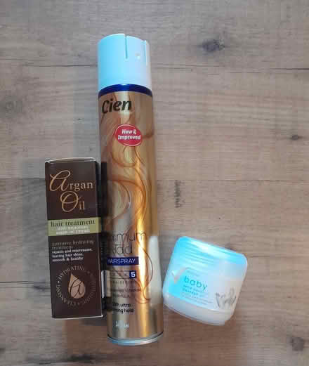 Photo of free Cosmetics (EH4) #1