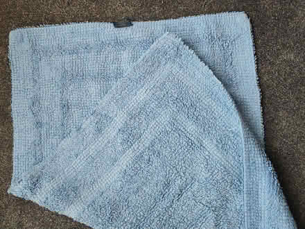 Photo of free 3 Used bath mats (Seven Kings, IG3, London) #3