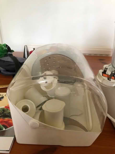 Photo of free Magimix processor with attachments (AL5 near Harpenden Station) #3