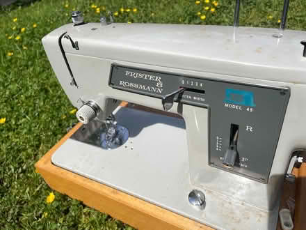 Photo of free Vintage sewing machine electric (W4) #3
