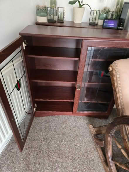 Photo of free 2 glass cabinates (Kidlington) #2