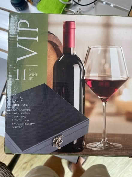 Photo of free Wine set gift box (Southport PR9) #1