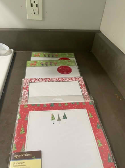Photo of free Holiday stationary (Between Chillum and Riggs Road) #1