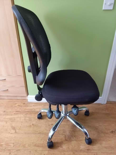 Photo of free Desk chair (Penarth CF64) #2