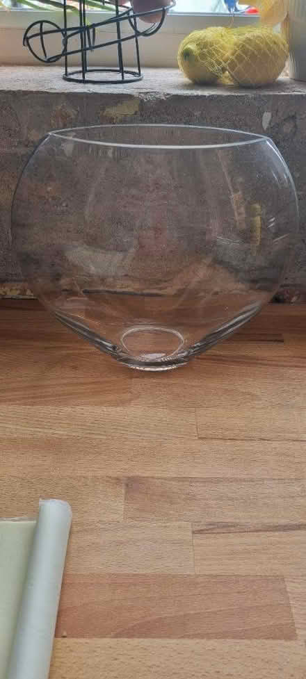 Photo of free Glass vase (Kennington OX1) #1