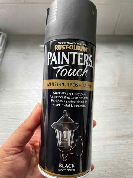 Photo of free Black spray paint (Streatham SW16) #1