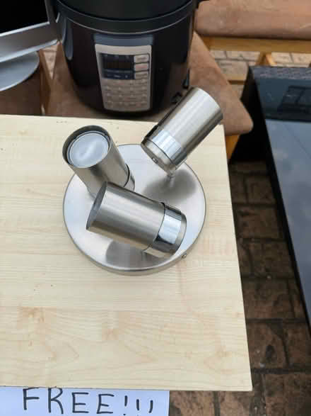 Photo of free Ceiling light (OX29) #1