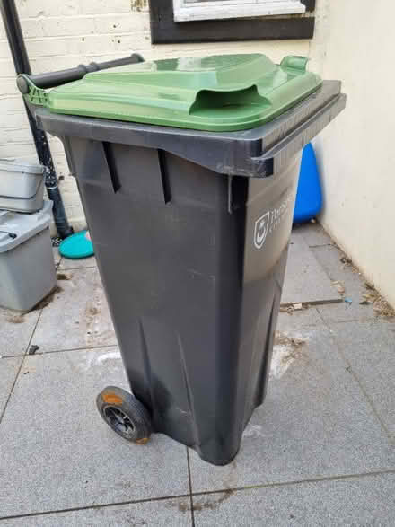 Photo of free Recycle bin, probably! (Portsmouth PO2) #1