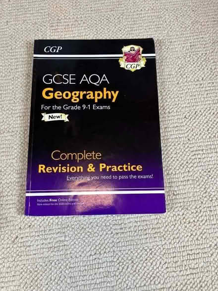 Photo of free AQA Geography text book GCSE (Tunbridge Wells S. TN2) #1
