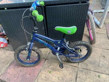 Photo of free Kid’s Ben 10 Bike (Sandhurst GU47) #1