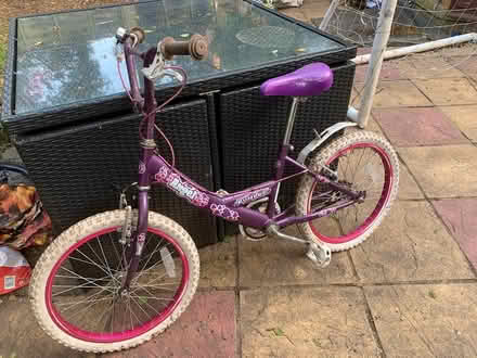 Photo of free Pink & Purple Kid’s Bike (Sandhurst GU47) #1