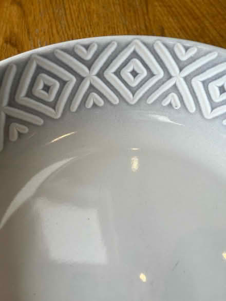 Photo of free 4x large dinner bowls (Fulbourn) #2