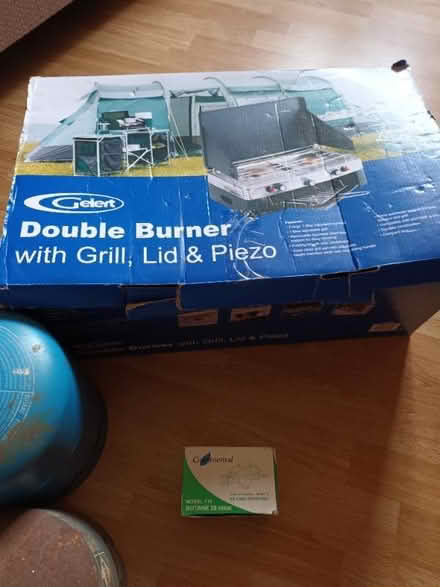 Photo of free Camping cooker and gas canisters (Horsforth LS18) #2