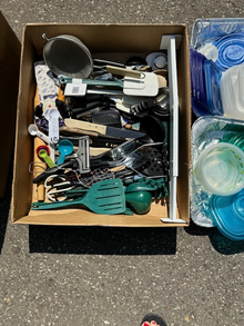 Photo of free Various items (Watkins Lake Rd and Dixie Hwy) #4