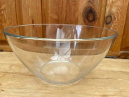 Photo of free Glass Bowl (Ferndown BH22) #1