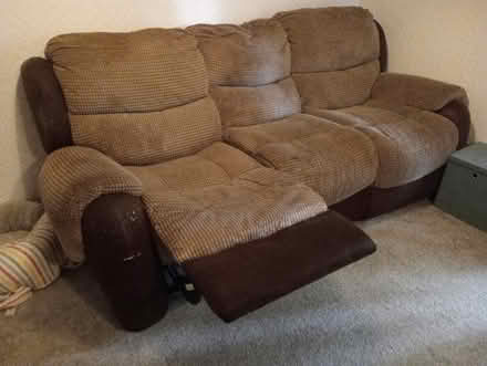 Photo of free Sofa (Freehold LA1) #1