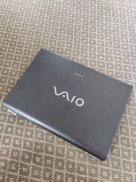 Photo of free Sony Vaio - only runs Windows XP (Finchley N3) #1