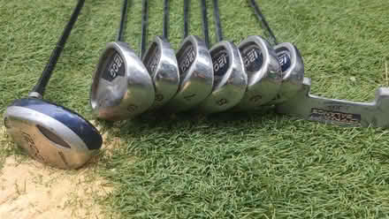Photo of free Set of golf clubs and bag (Harrow HA3) #2