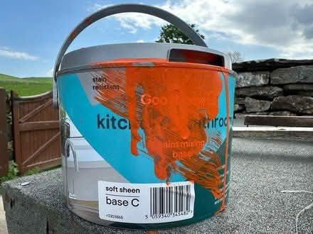 Photo of free Orange paint (Nateby CA17) #1