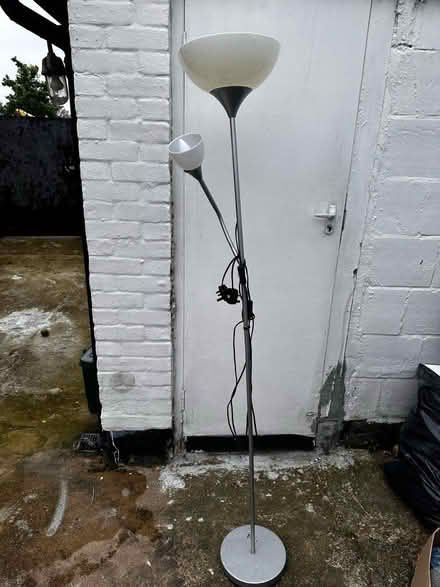 Photo of free Standing lamp (HA9 Wembley park) #1