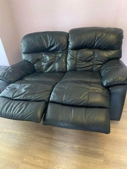 Photo of free Leather 2 Seater Recliner Settee (CT5) #2