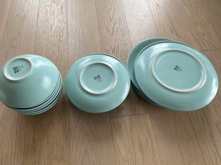 Photo of free IKEA crockery (Murray Hill) #2