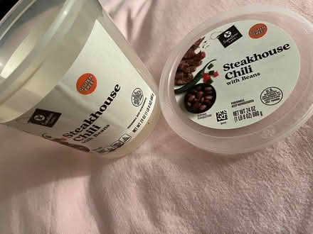 Photo of free Plastic containers with covers (20853) #1
