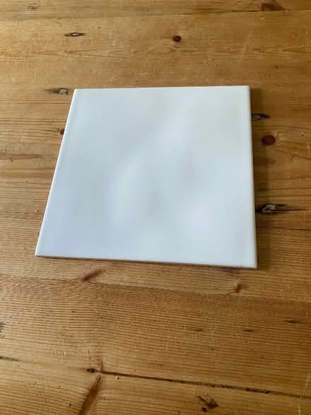 Photo of free Ceramic tiles (Emmer Green RG4) #1