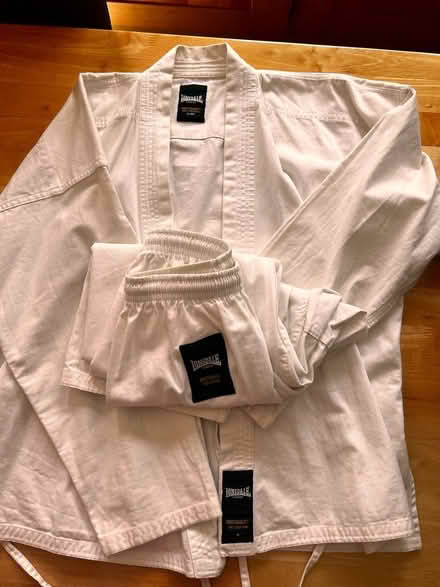 Photo of free Child’s white cotton karate gi suit (Grangetown, Sunderland) #1