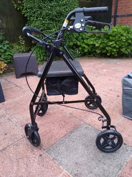 Photo of free Walker with seat (Portishead BS20) #1